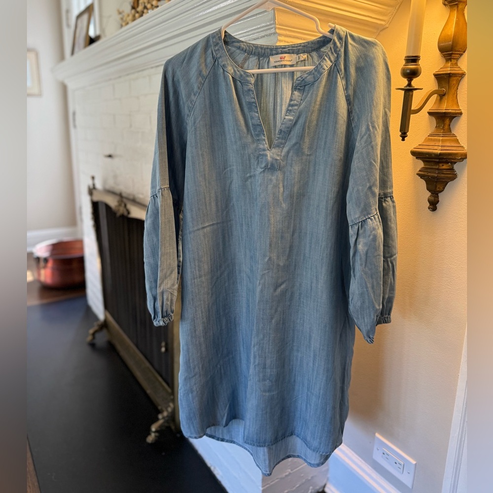Vineyard Vines Chambray tunic women’s dress, sz small. 🐳🩵